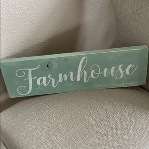 New. Farmhouse wooden sign